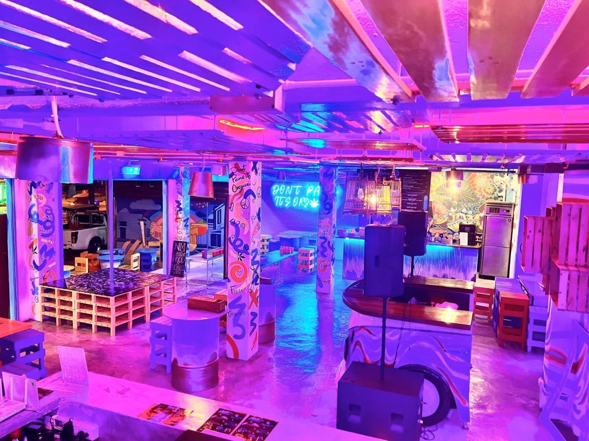 Auberge de jeunesse Bodega Krabi à Ao Nang Extérieur photo