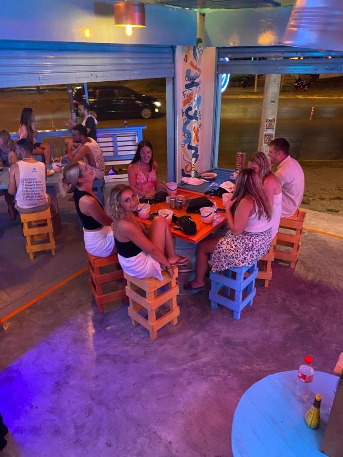 Auberge de jeunesse Bodega Krabi à Ao Nang Extérieur photo